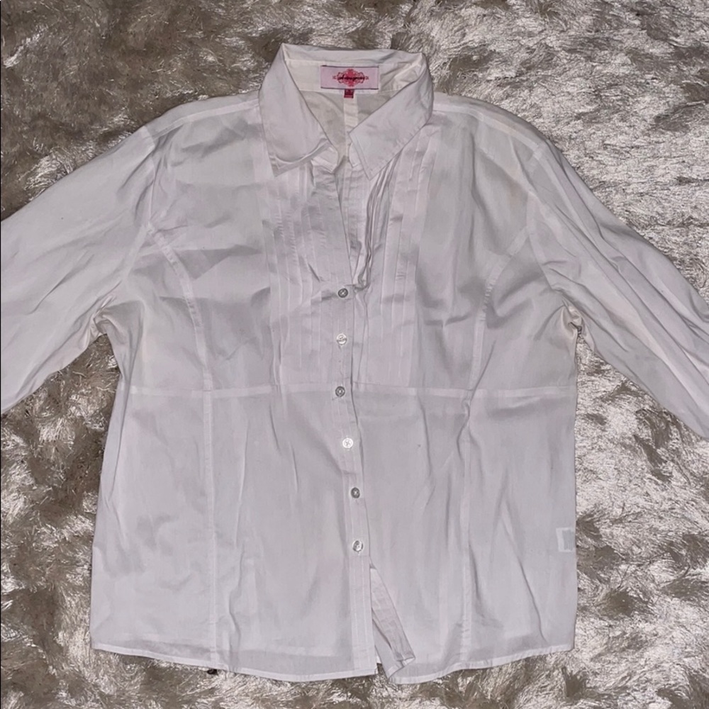 White blouse - Picture 3 of 4